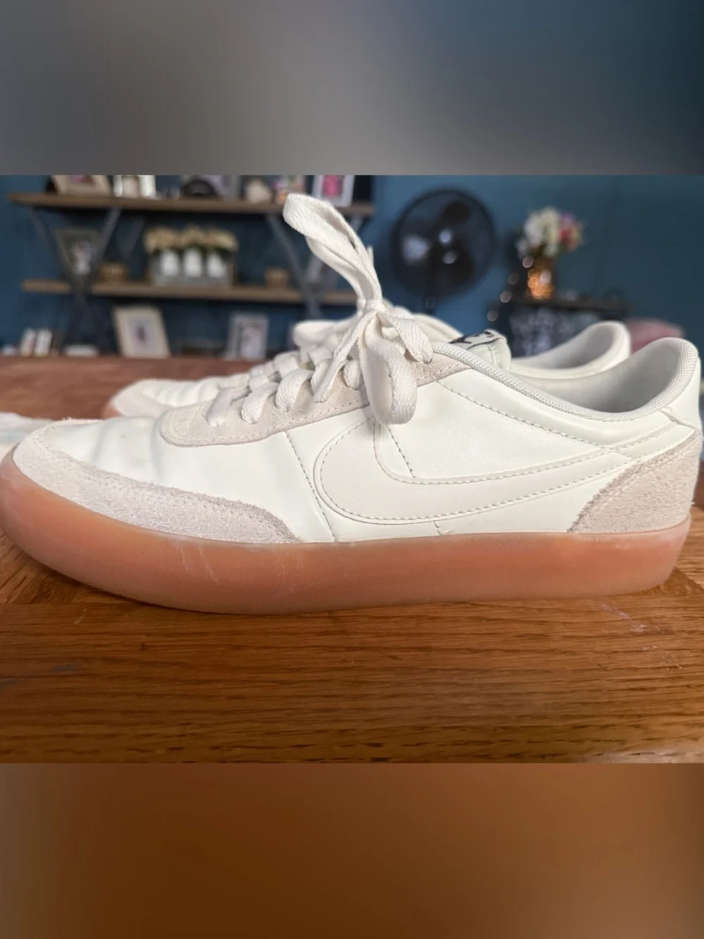 Nike classic low